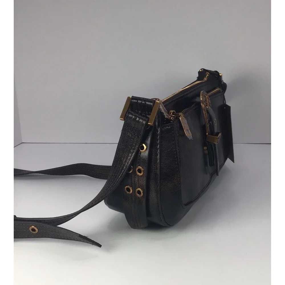 STEVE MADDEN BRubben2 brown distressed crossbody bag